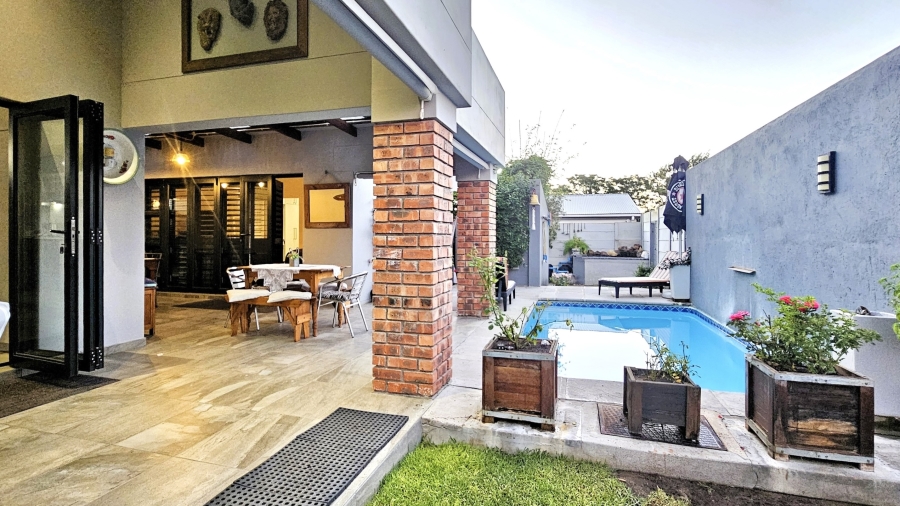 3 Bedroom Property for Sale in Hopefield Western Cape